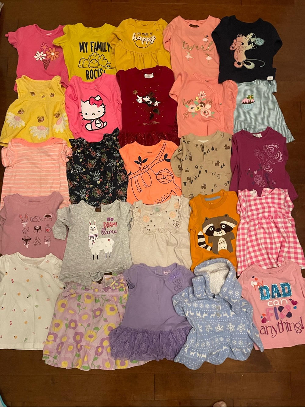 Lot 25 pcs Girls Multi-Color Top- Mixed size 3-9m